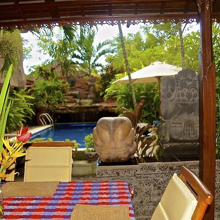Aahh Bali Bed And Breakfast 짐바란 외부 사진